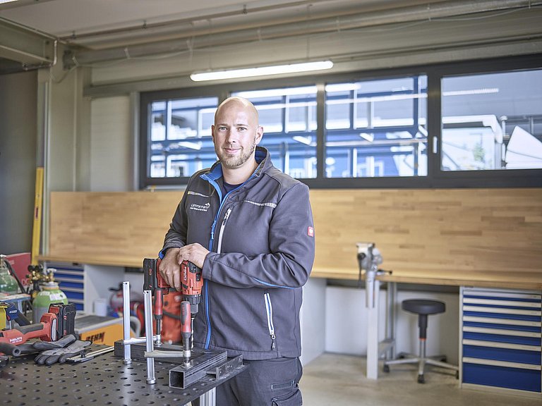 Techniker von Lämmermann in der Maschinenwerkstatt