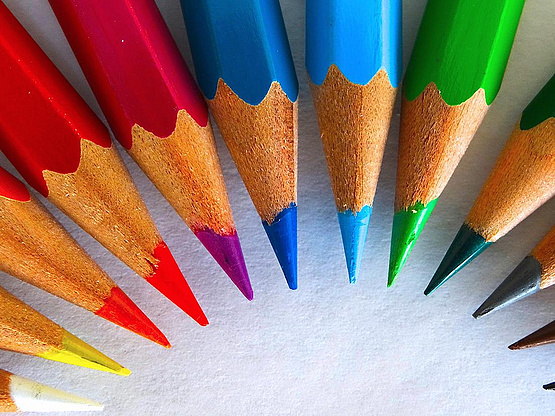 Verschiedene Buntstifte für die breite Farbauswahl | Lämmermann 